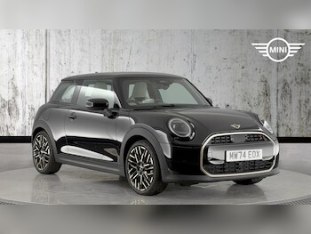 Used MINI Cooper 2024 for sale - 76760098: Photo