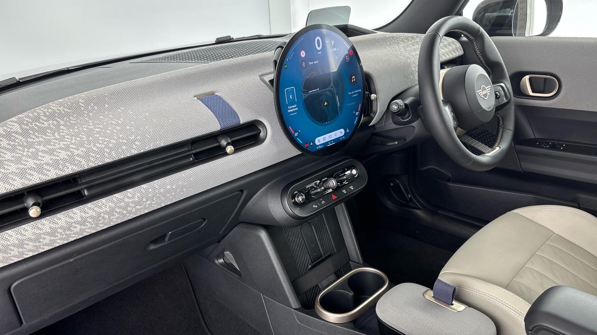 Used MINI Cooper 2024 for sale - 76760098: Photo 7