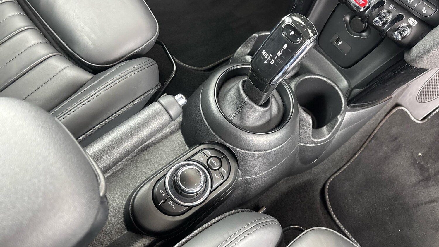 Used MINI Hatch 2021 for sale - 76760131: Photo 10