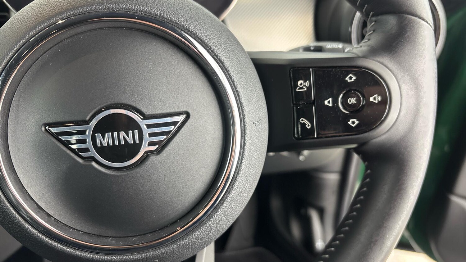 Used MINI Hatch 2021 for sale - 76760131: Photo 18