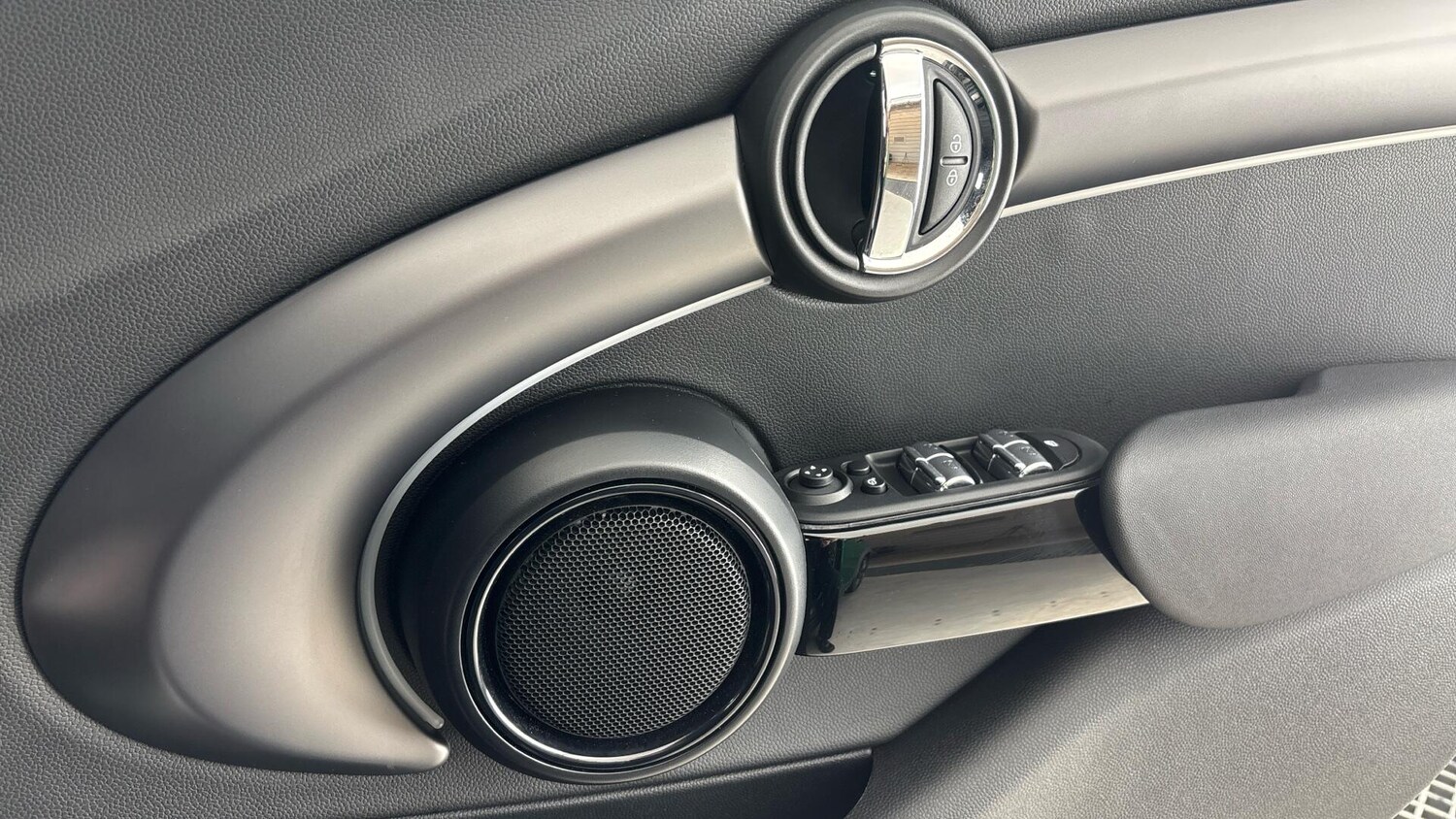 Used MINI Hatch 2021 for sale - 76760131: Photo 20