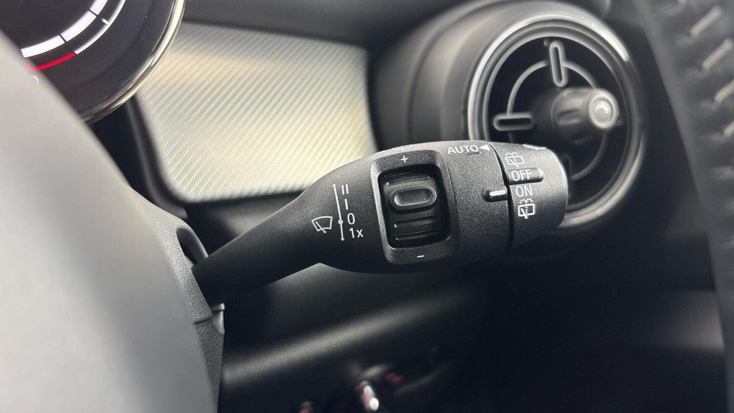 Used MINI Hatch 2021 for sale - 76760131: Photo 34