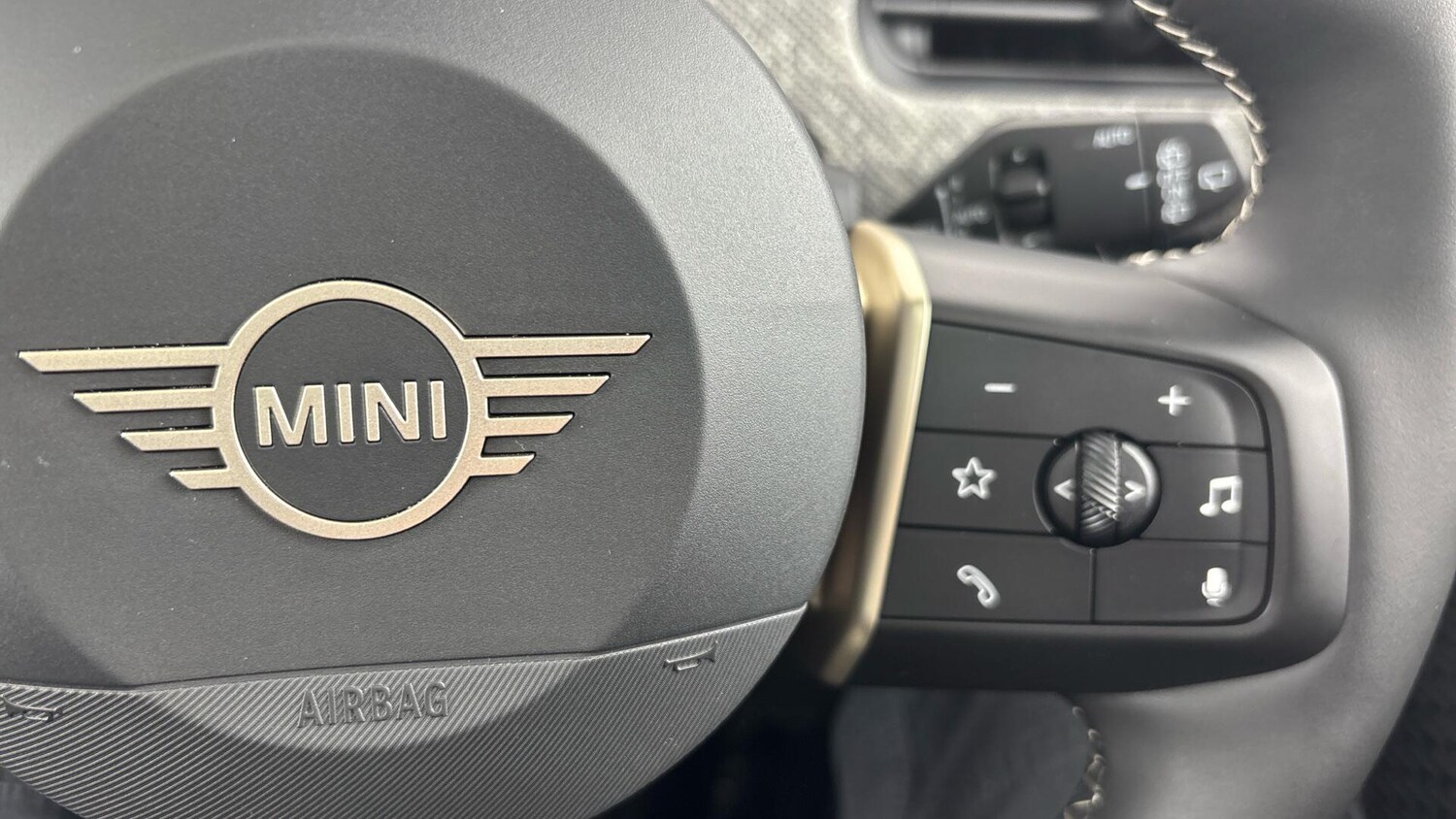 Used MINI Hatch 2025 for sale - 77598065: Photo 18