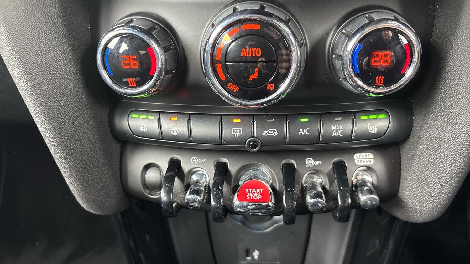 Used MINI Hatch 2021 for sale - 77016588: Photo 31