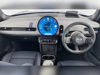 Used MINI Hatch 2024 for sale - 78057986: Photo