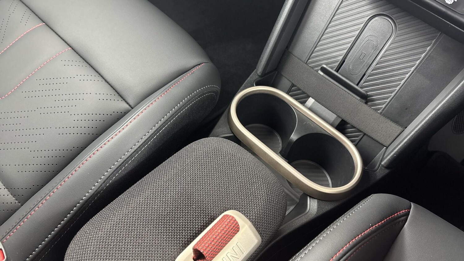 Used MINI Cooper 2025 for sale - 76760108: Photo 10