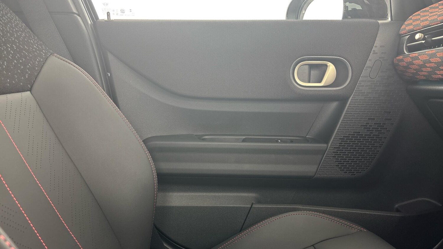 Used MINI Cooper 2025 for sale - 76760108: Photo 36