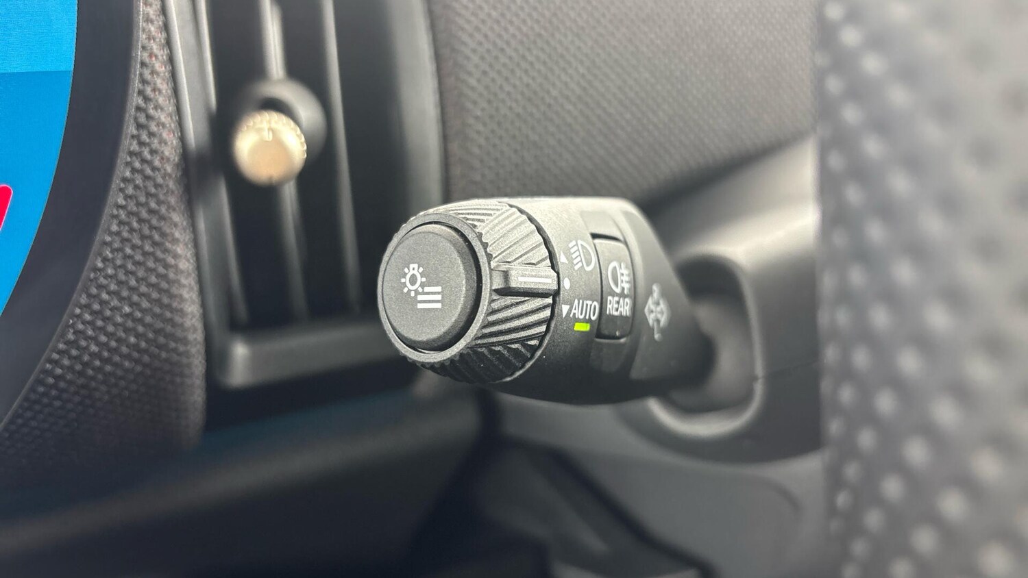 Used MINI Cooper 2025 for sale - 76760108: Photo 37