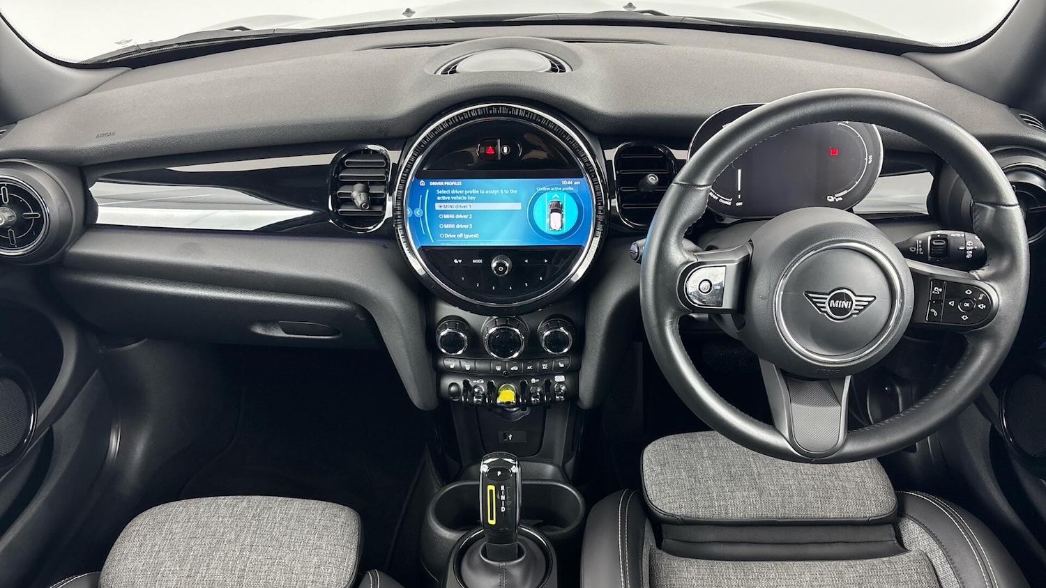 Used MINI Hatch 2022 for sale - 76760032: Photo 4