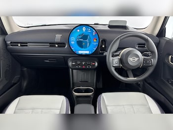 Used MINI Hatch 2025 for sale - 77969548: Photo