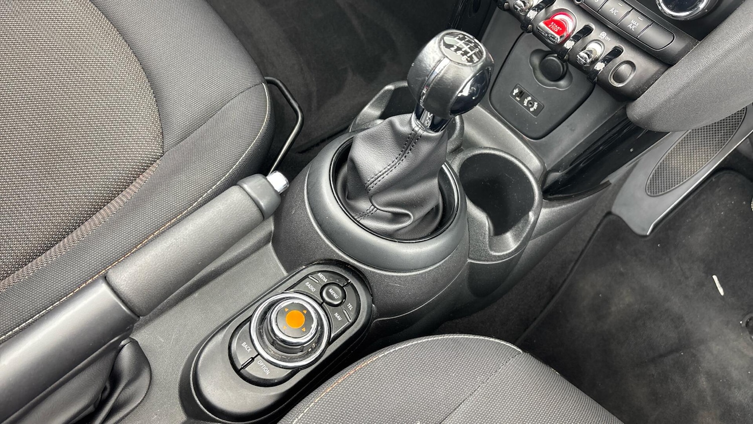 Used MINI Convertible 2017 for sale - 77564938: Photo 10