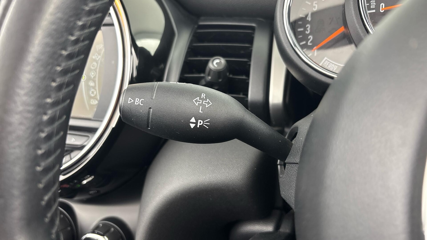 Used MINI Convertible 2017 for sale - 77564938: Photo 34