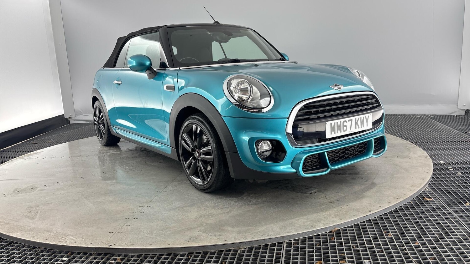 Used MINI Convertible 2017 for sale - 77564938: Photo 41