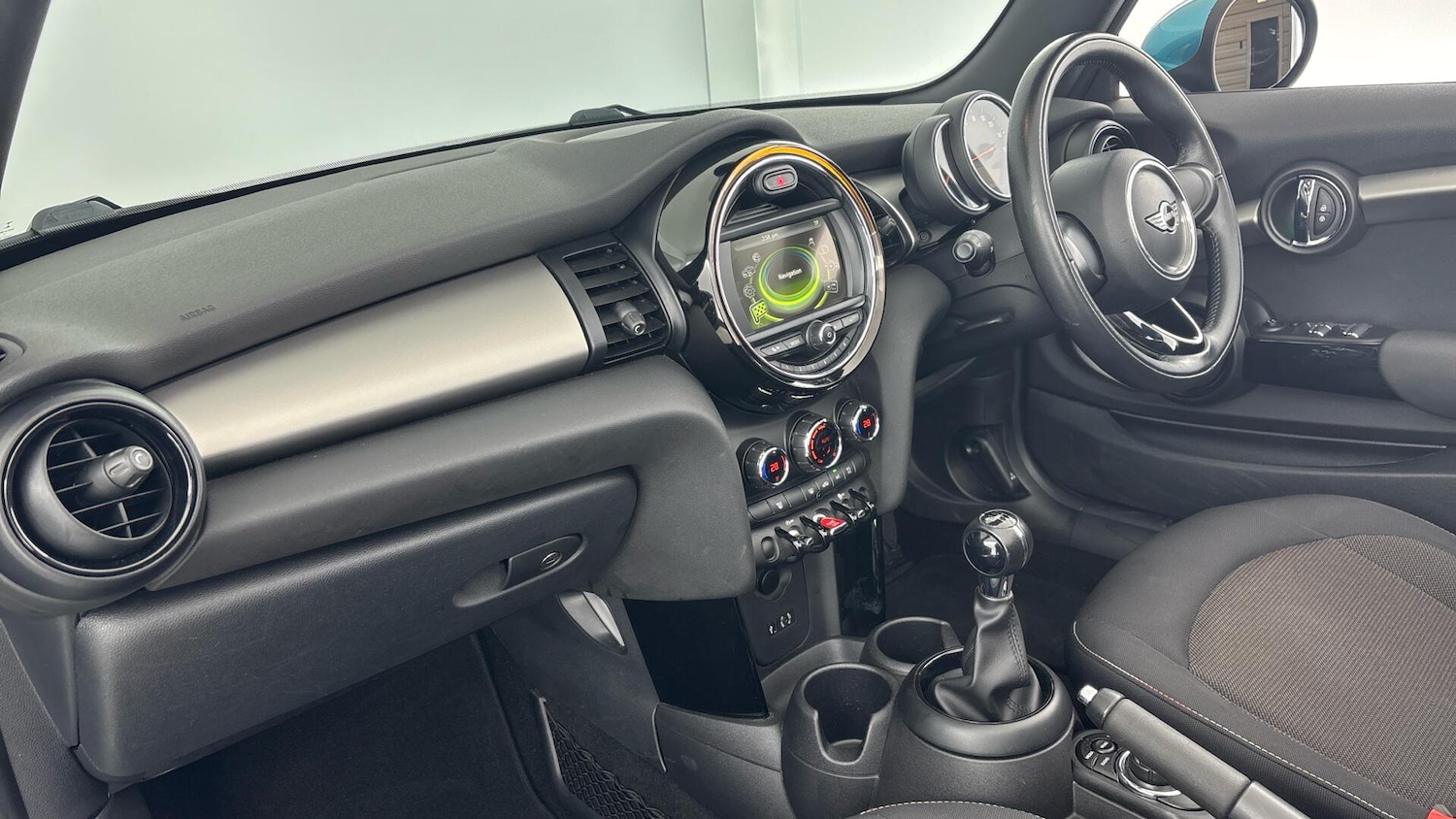 Used MINI Convertible 2017 for sale - 77564938: Photo 7