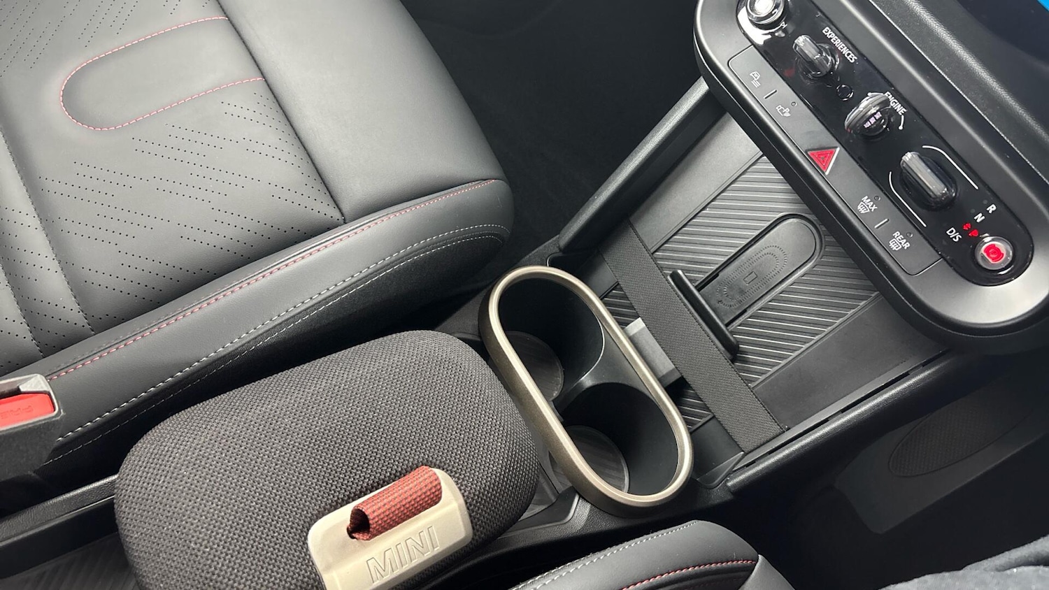 Used MINI Cooper 2024 for sale - 76952777: Photo 10