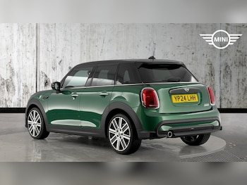 Used MINI Hatch 2024 for sale - 76952484: Photo