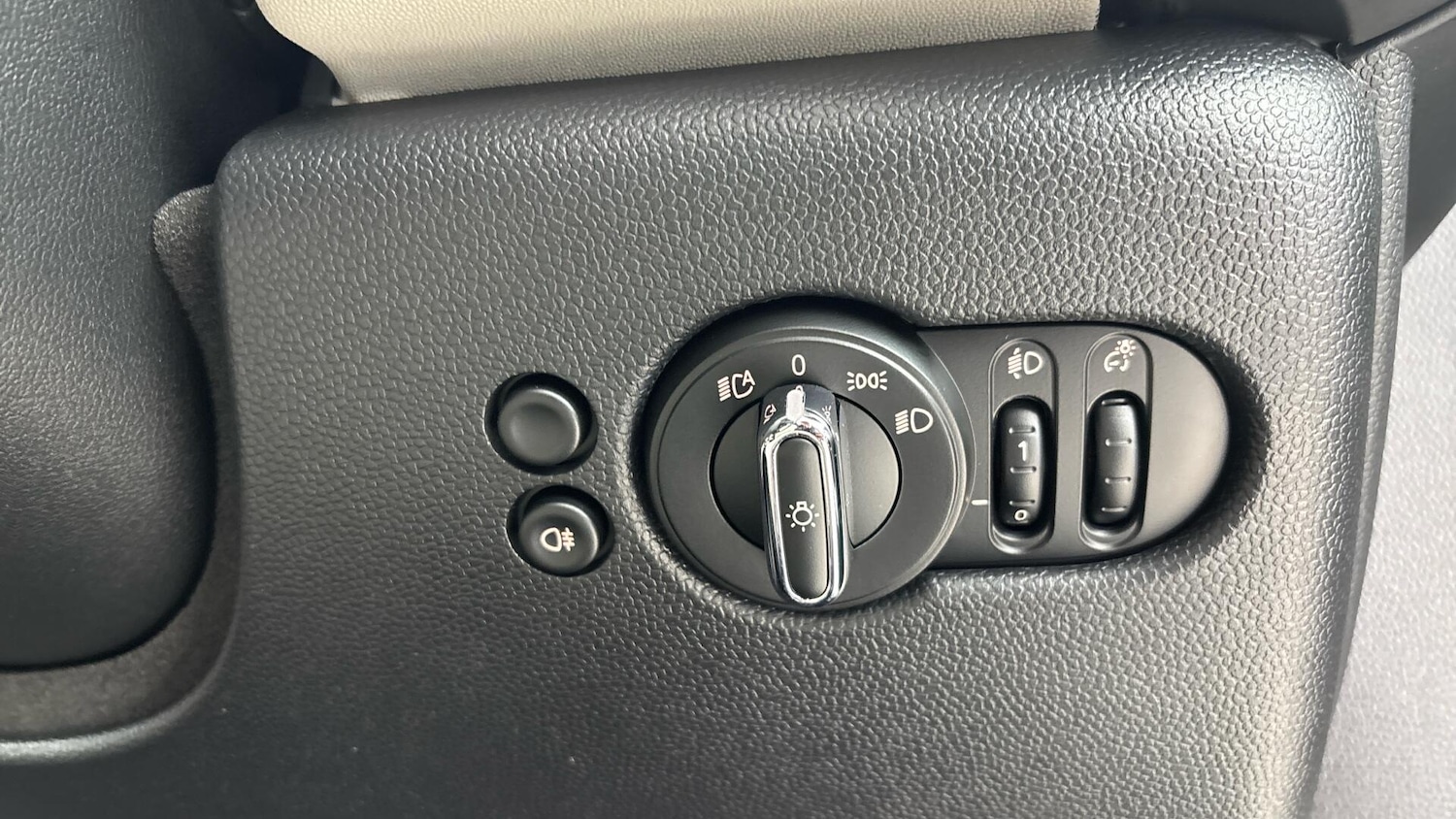 Used MINI Hatch 2024 for sale - 76952484: Photo 30