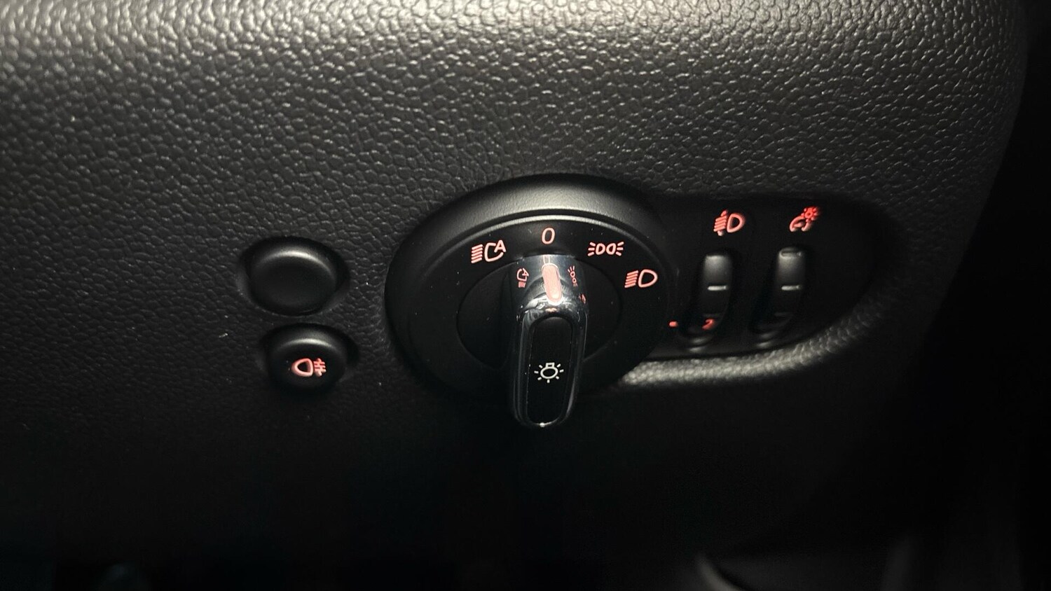 Used MINI Hatch 2022 for sale - 77564600: Photo 35