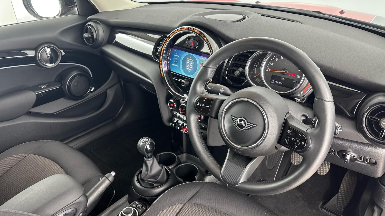 Used MINI Hatch 2022 for sale - 77564600: Photo 6