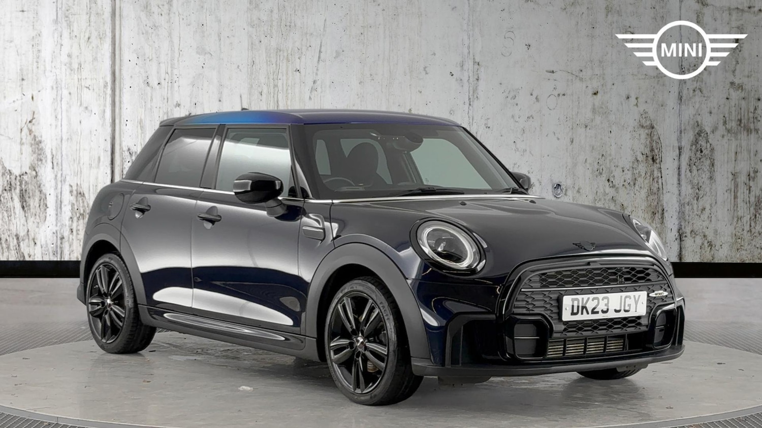 Used MINI Hatch 2023 for sale - 77015504: Photo 1