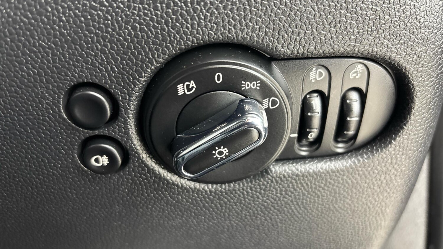 Used MINI Hatch 2023 for sale - 77015504: Photo 29