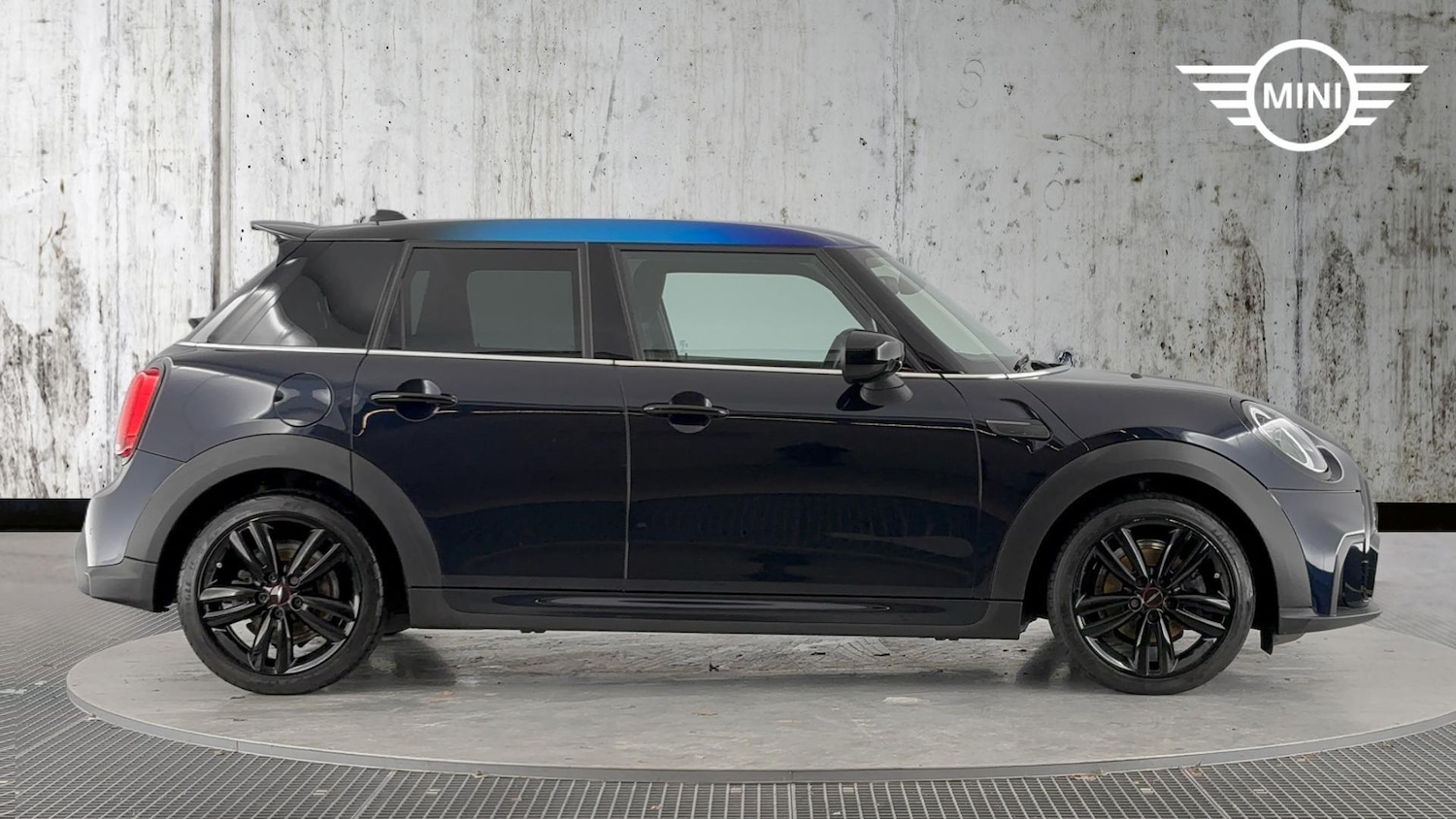 Used MINI Hatch 2023 for sale - 77015504: Photo 3