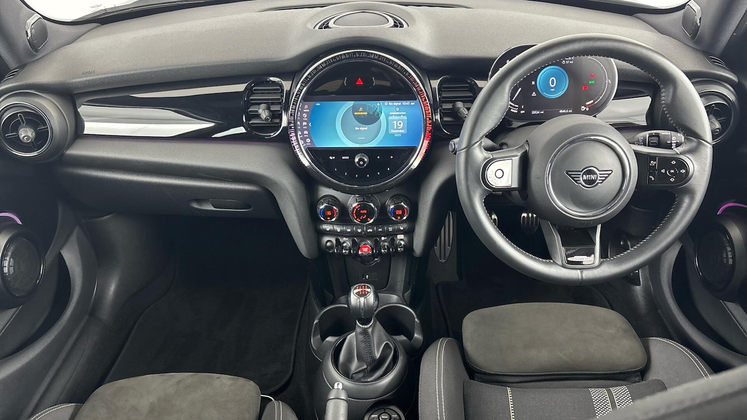 Used MINI Hatch 2023 for sale - 77015504: Photo 4