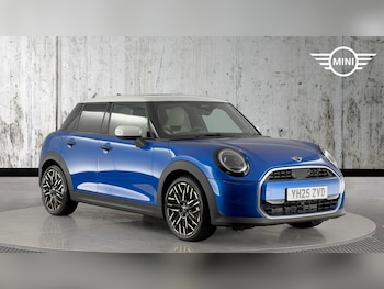 Used MINI Cooper 2025 for sale - 76760052: Photo