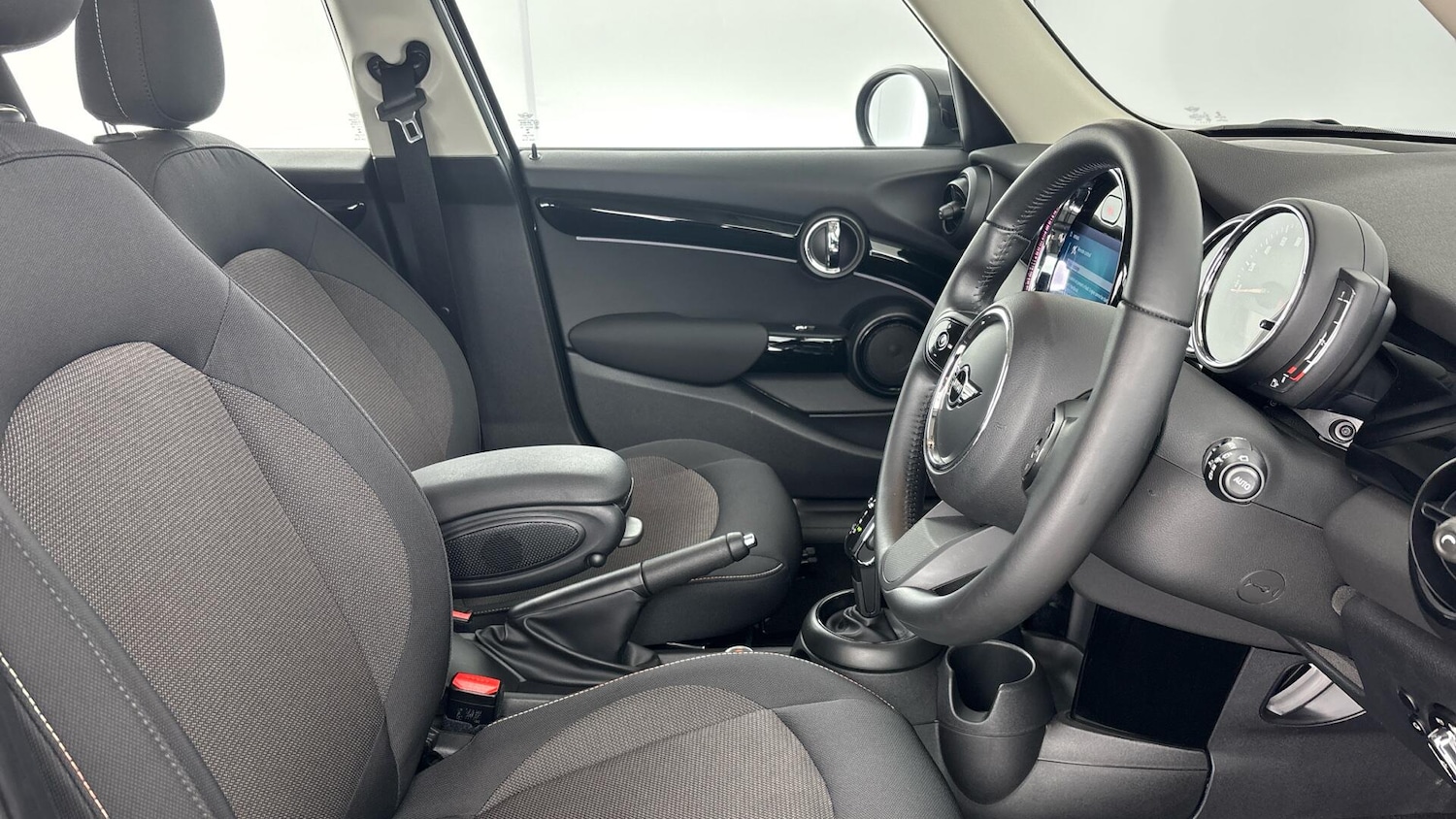 Used MINI Hatch 2021 for sale - 78058088: Photo 11