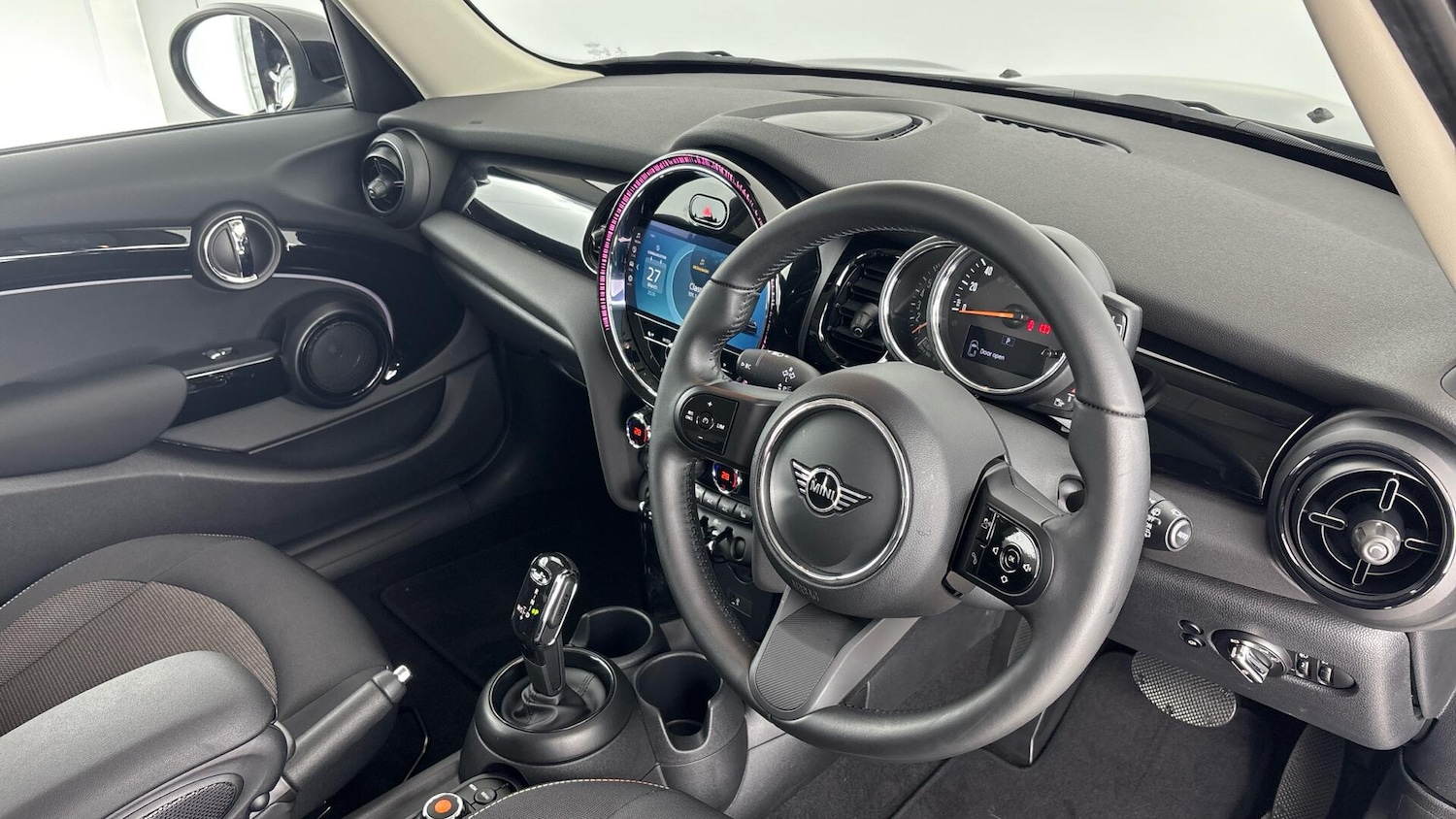 Used MINI Hatch 2021 for sale - 78058088: Photo 6