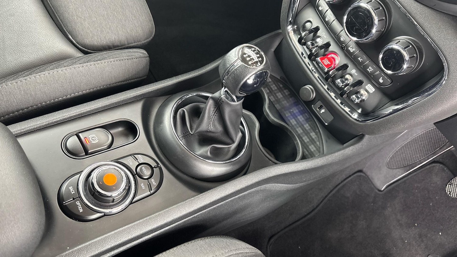 Used MINI Clubman 2018 for sale - 77130566: Photo 10