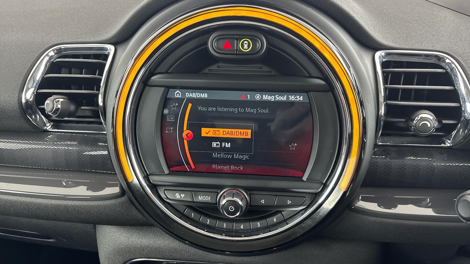 Used MINI Clubman 2018 for sale - 77130566: Photo 28