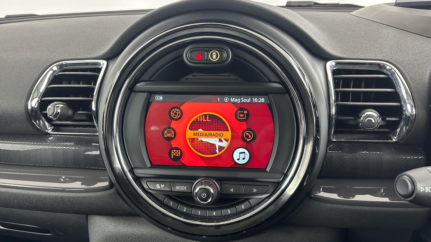 Used MINI Clubman 2018 for sale - 77130566: Photo 8