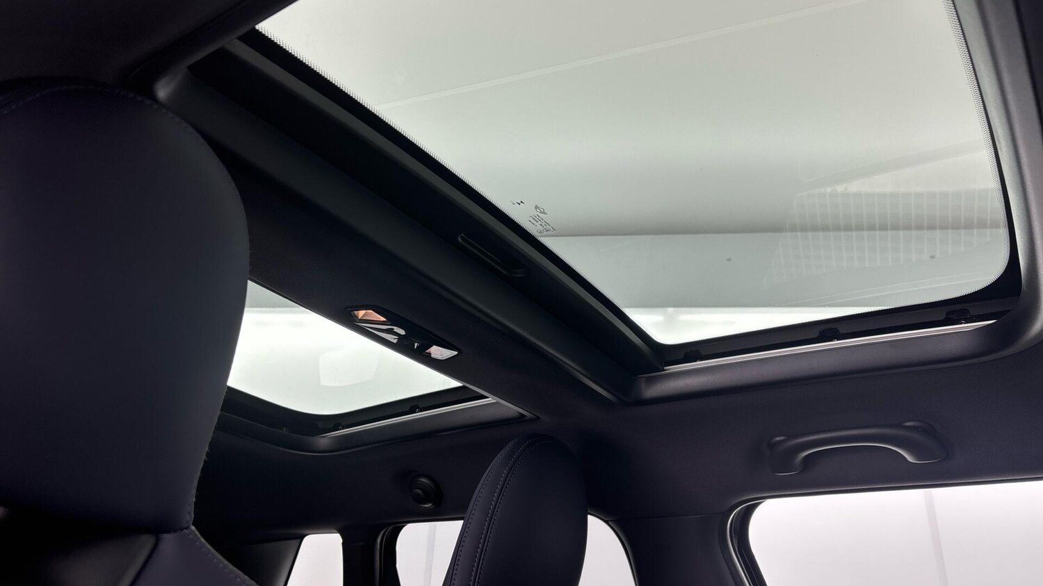 Used MINI Cooper 2025 for sale - 76760050: Photo 38