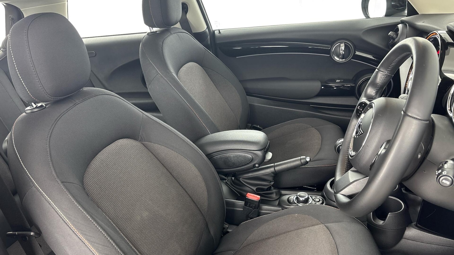 Used MINI Hatch 2022 for sale - 77081826: Photo 11