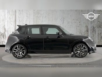 Used MINI Cooper 2025 for sale - 76832910: Photo