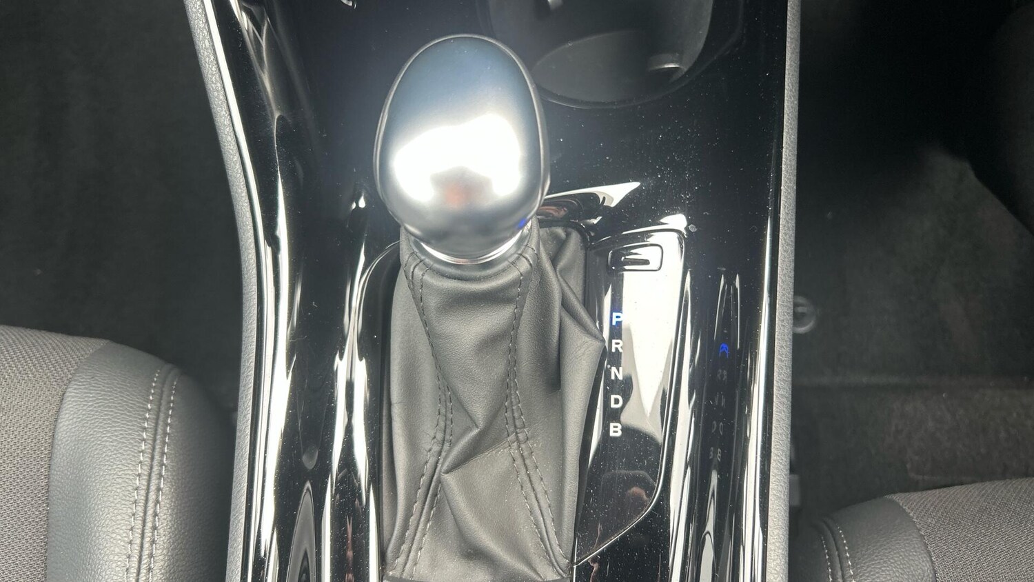 Used Toyota C-HR 2023 for sale - 78019771: Photo 35