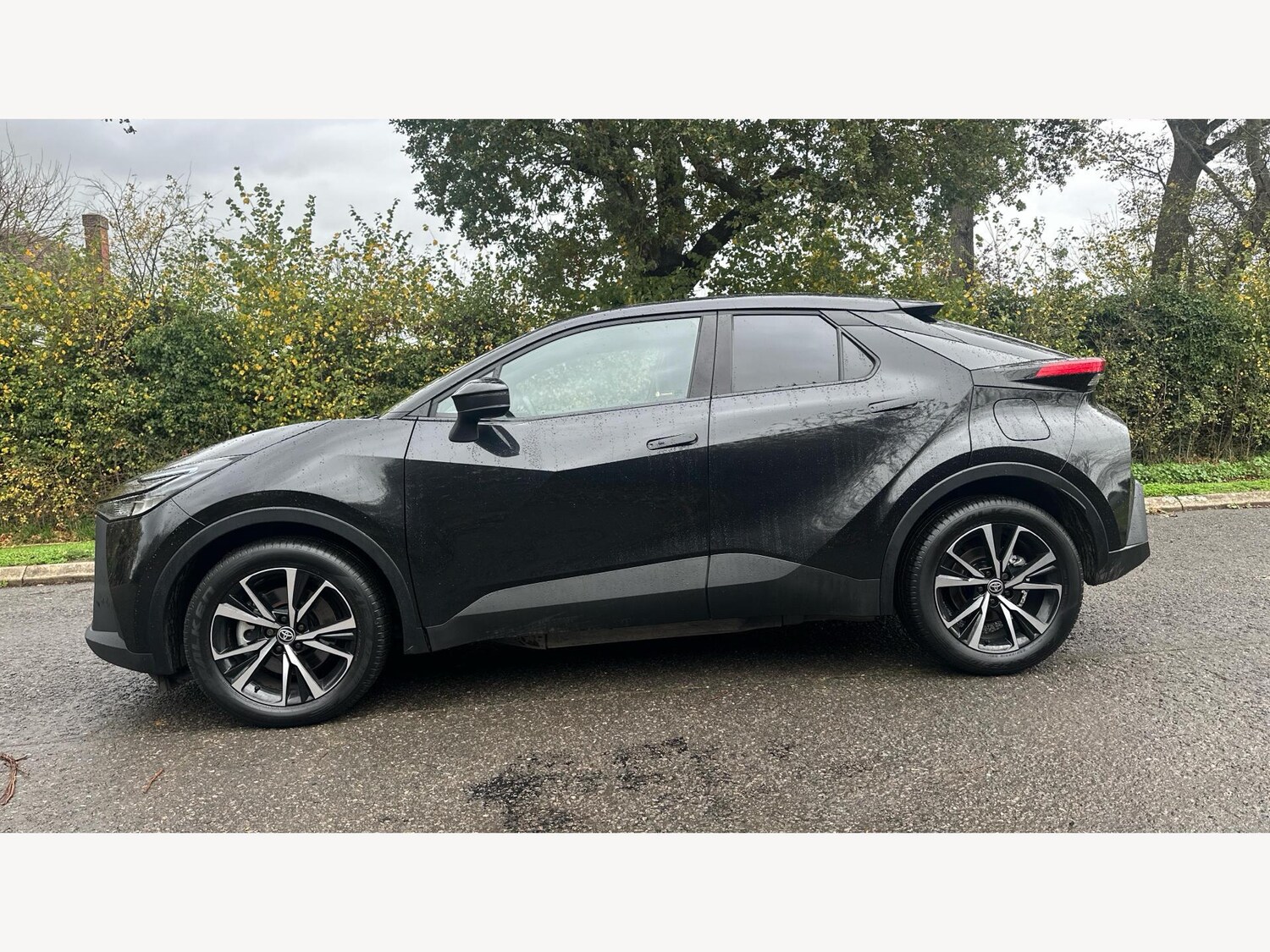 Used Toyota C-HR 2024 for sale - 76607457: Photo 19