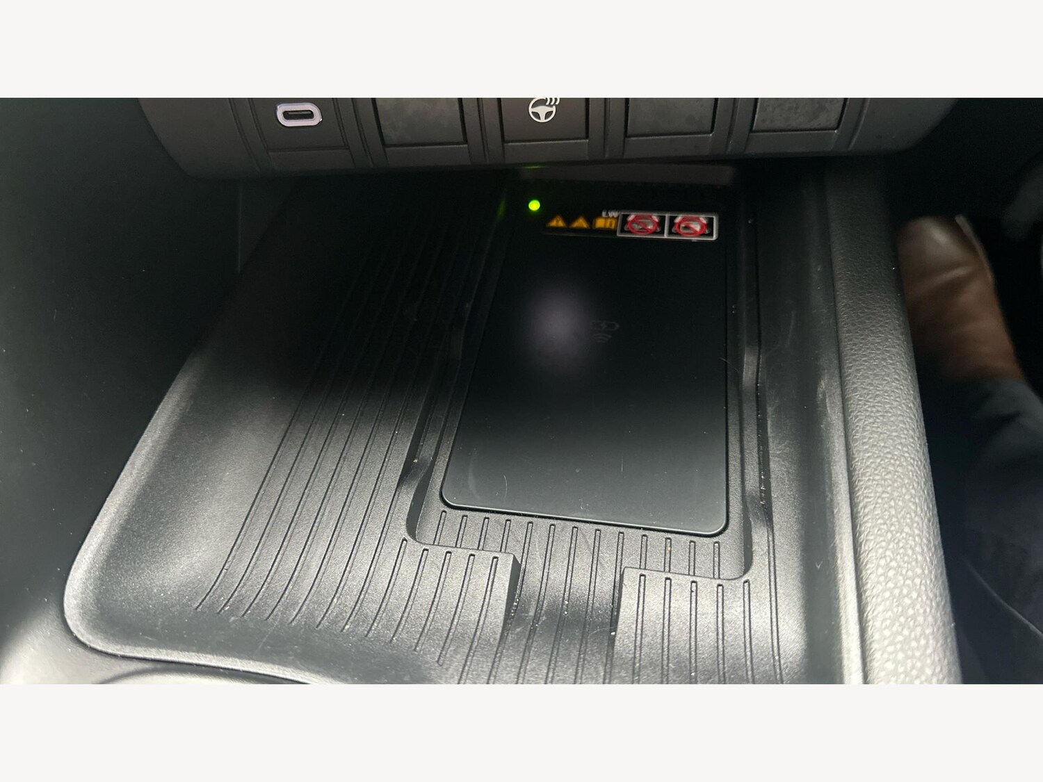 Used Toyota C-HR 2024 for sale - 76607457: Photo 28