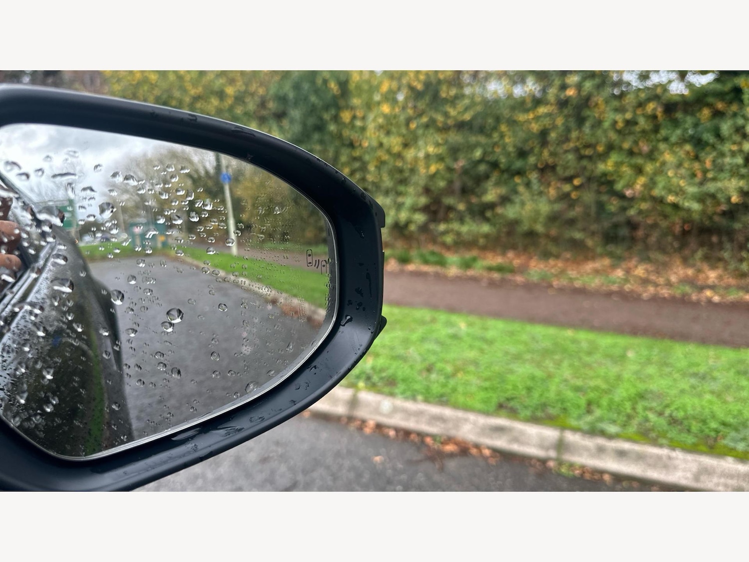 Used Toyota C-HR 2024 for sale - 76607457: Photo 31