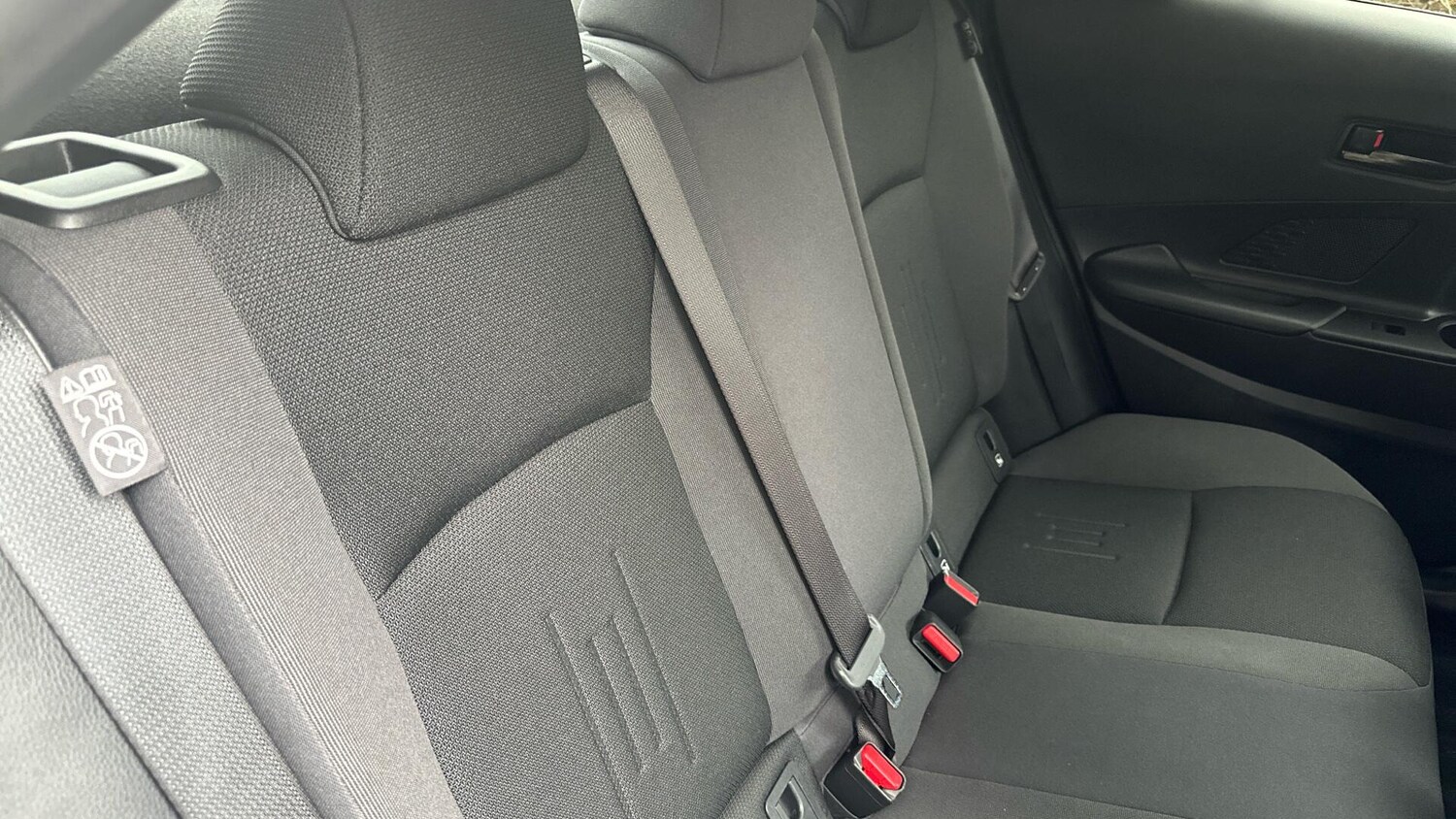 Used Toyota C-HR 2024 for sale - 76607457: Photo 41