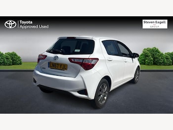 Used Toyota Yaris 2017 for sale - 79387382: Photo