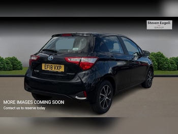 Used Toyota Yaris 2018 for sale - 75949592: Photo