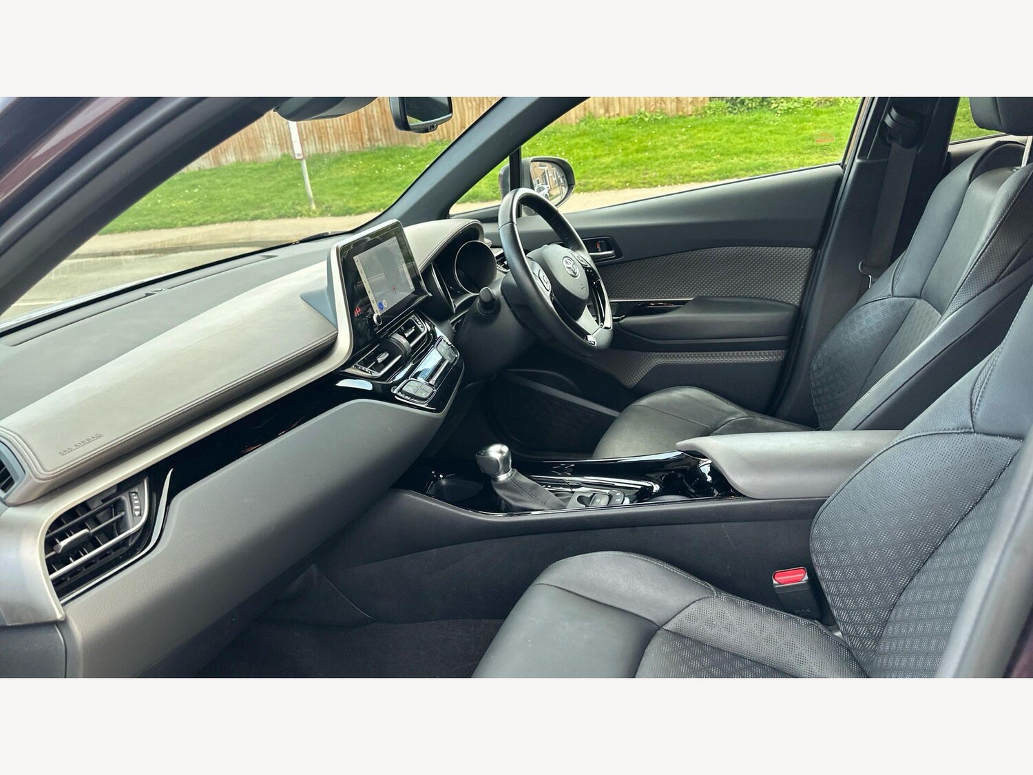 Used Toyota C-HR for sale - 77939546: Photo 12