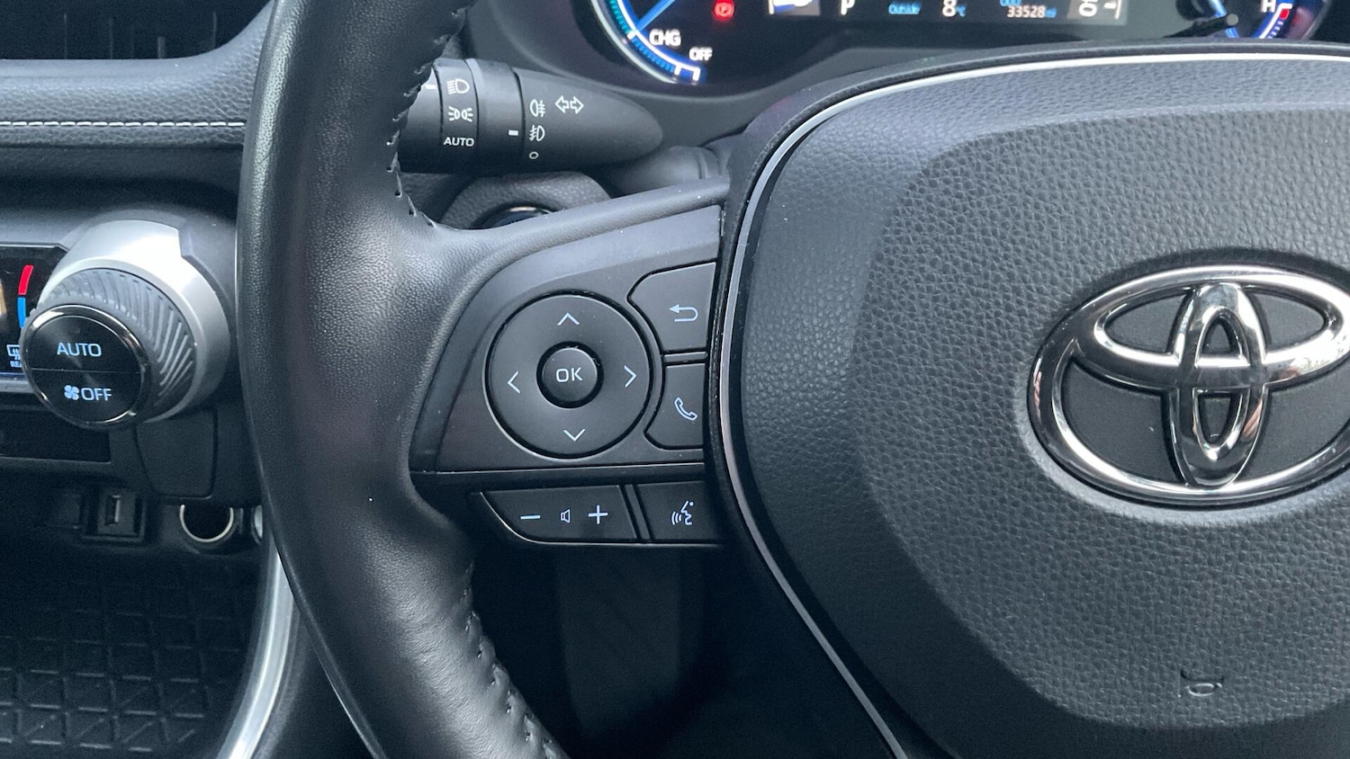 Used Toyota RAV4 2022 for sale - 77097585: Photo 37