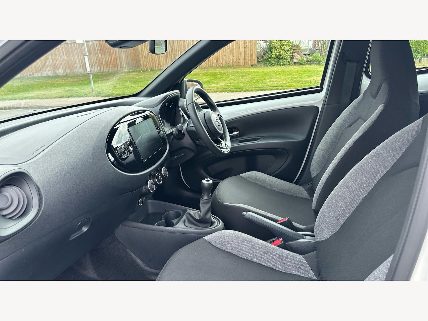 Used Toyota Aygo X 2024 for sale - 78184575: Photo 12