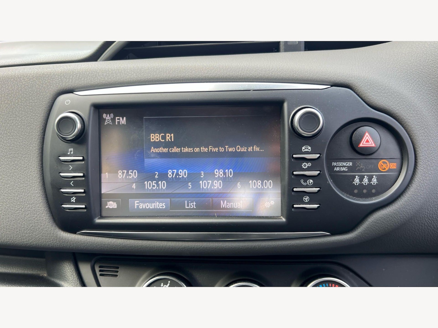 Used Toyota Yaris 2018 for sale - 78047580: Photo 24