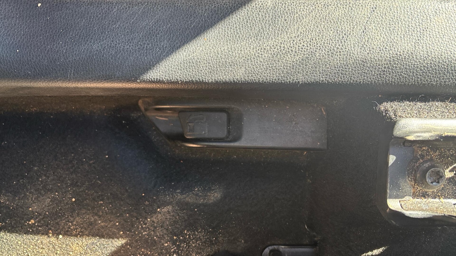 Used Toyota Yaris 2022 for sale - 76441124: Photo 40