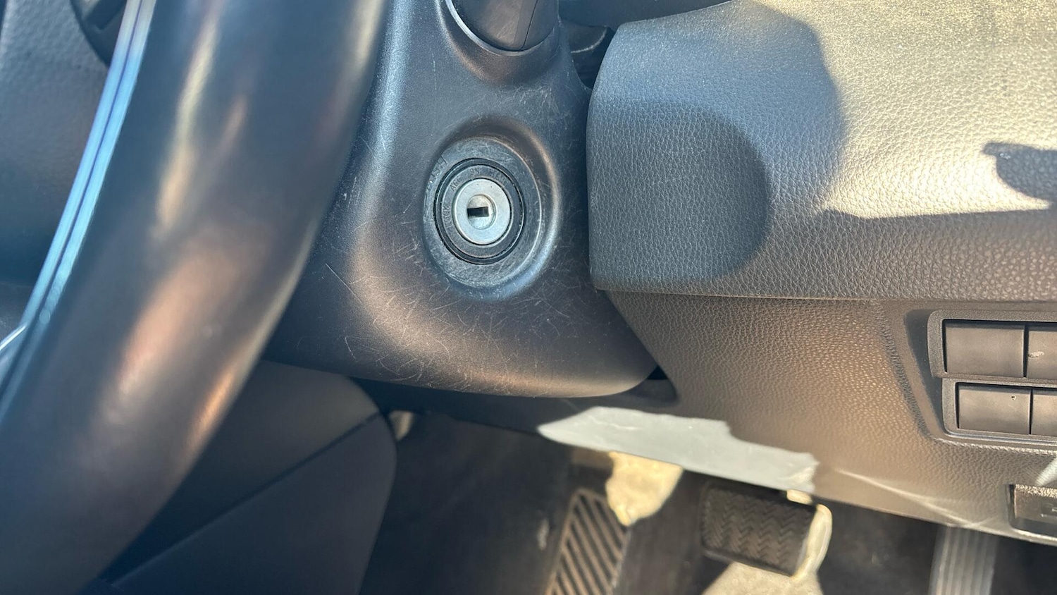 Used Toyota Yaris 2022 for sale - 76441124: Photo 41