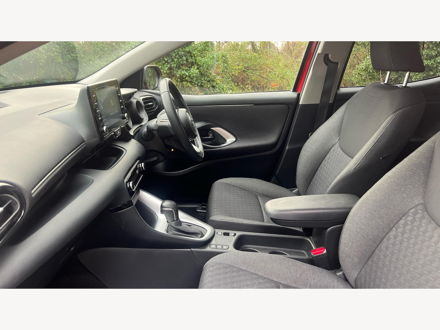 Used Toyota Yaris 2023 for sale - 77396603: Photo 12